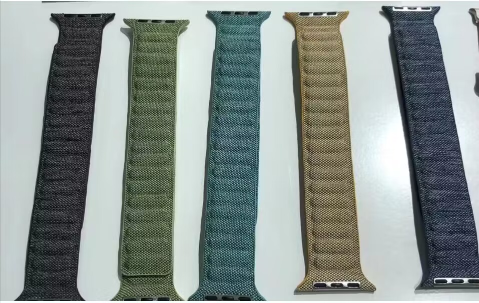 Apple Watch用ナイロンストラップ,iwatchシリ - Milanese Loop Magnetic のレビューと価格